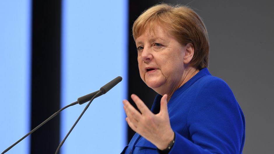 Merkel: „Sparkassen müssen die gute Seele eines Ortes bleiben“